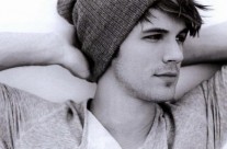 How To Flirt With A Shy Guy