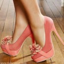 Why Do Men Like Women In High Heels?