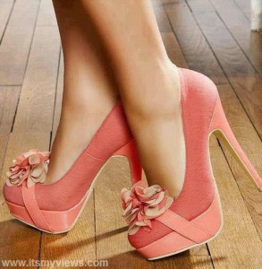 Why Do Men Like Women In High Heels?